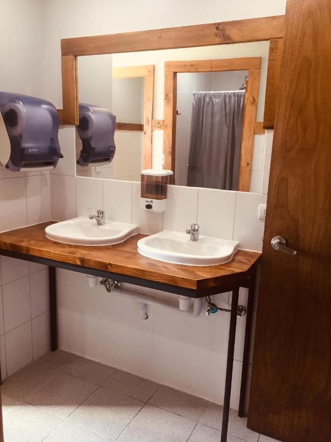 Hostal Esquina Patagonica Coyhaique Ngoại thất bức ảnh