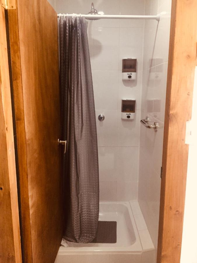 Hostal Esquina Patagonica Coyhaique Ngoại thất bức ảnh
