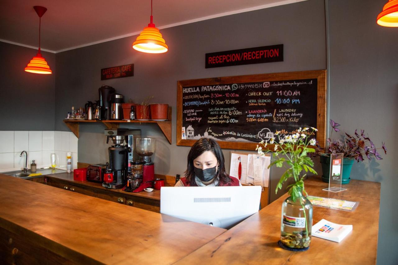 Hostal Esquina Patagonica Coyhaique Ngoại thất bức ảnh
