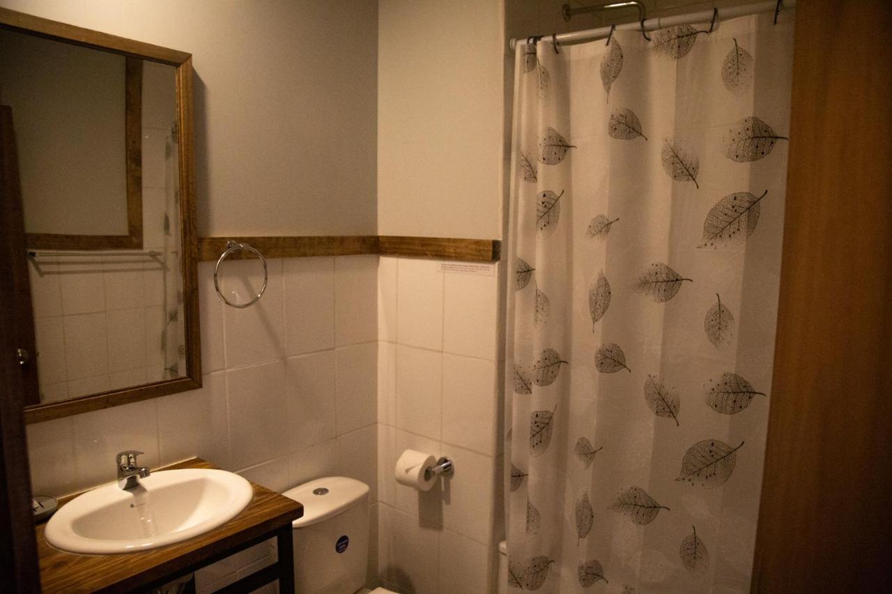 Hostal Esquina Patagonica Coyhaique Ngoại thất bức ảnh