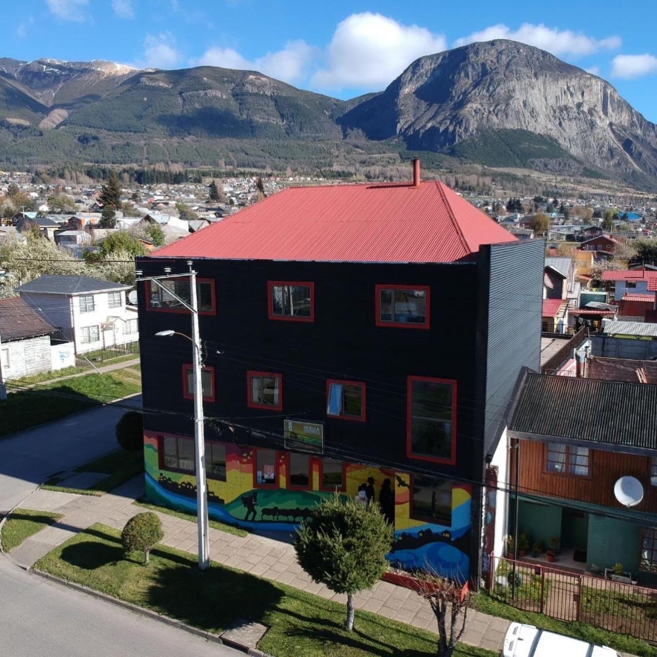 Hostal Esquina Patagonica Coyhaique Ngoại thất bức ảnh