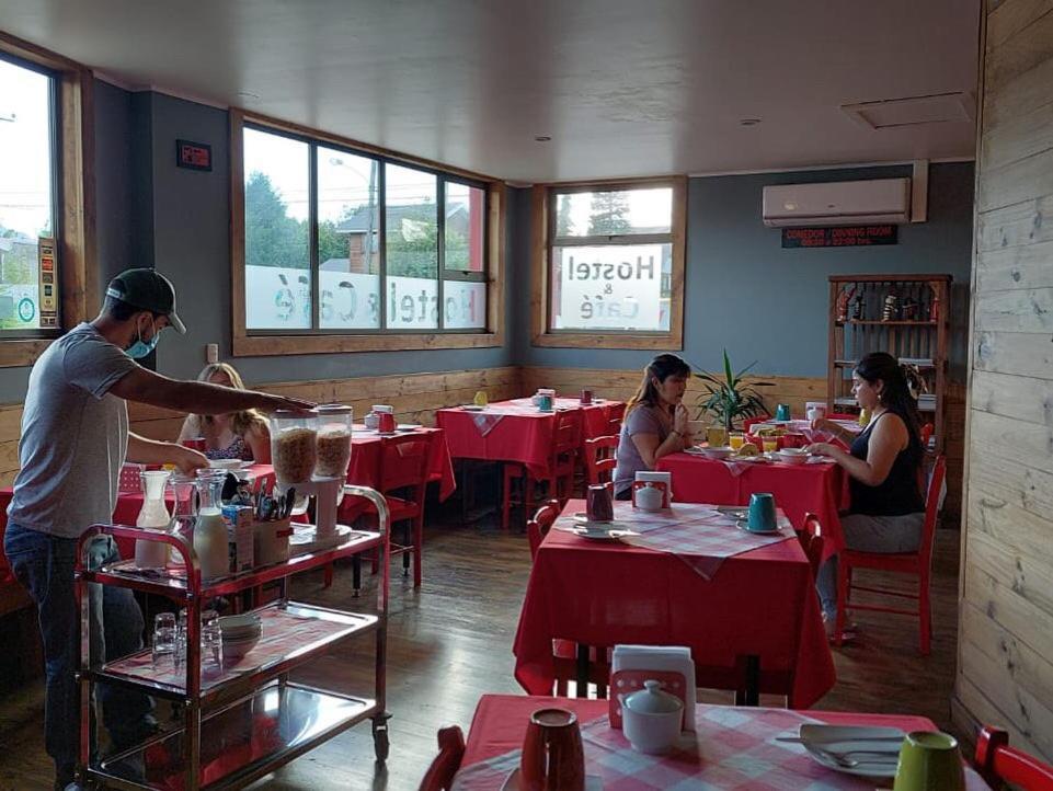 Hostal Esquina Patagonica Coyhaique Ngoại thất bức ảnh