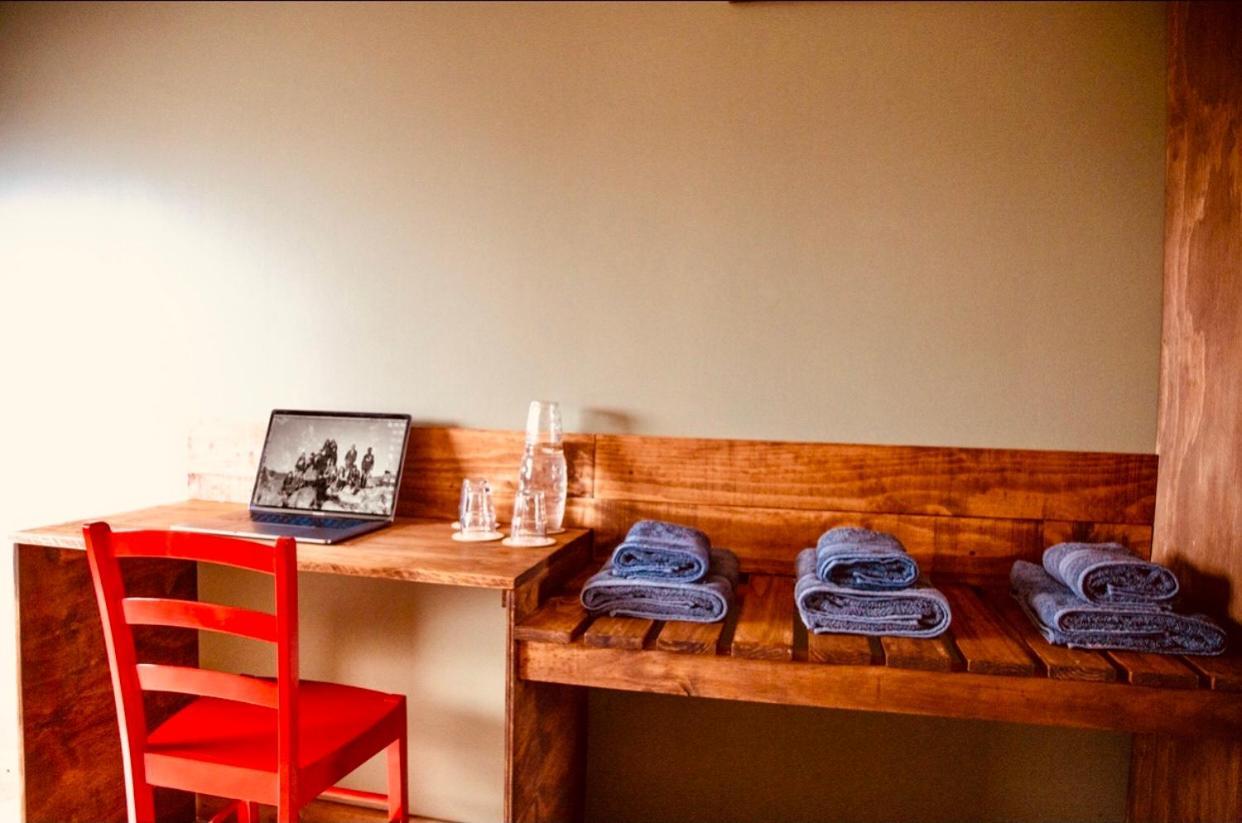 Hostal Esquina Patagonica Coyhaique Ngoại thất bức ảnh